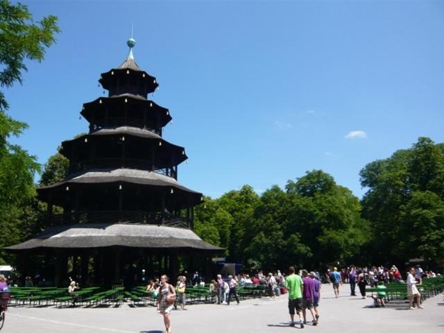 Hotel Biederstein Am Englischen Garten Múnich Exterior foto